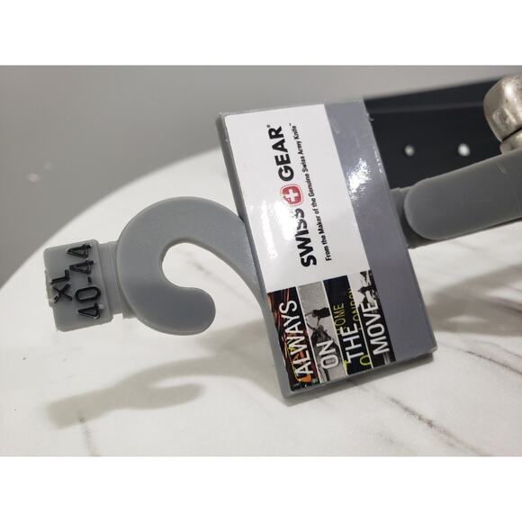 NEW Swiss Gear Belt Solid‎ Black Leather Size XL 40-44 inches Uniform - Picture 2 of 4